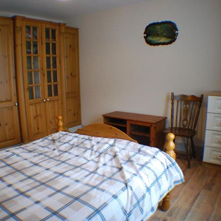 Cosy 2-Bed Cottage In Sligo 恩尼斯克朗 外观 照片